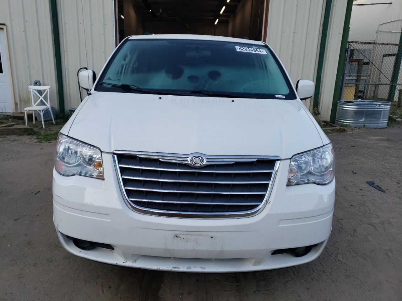 2010 Chrysler Town & Country Touring Plus VIN: 2A4RR8DX8AR358368 Lot: 62844944