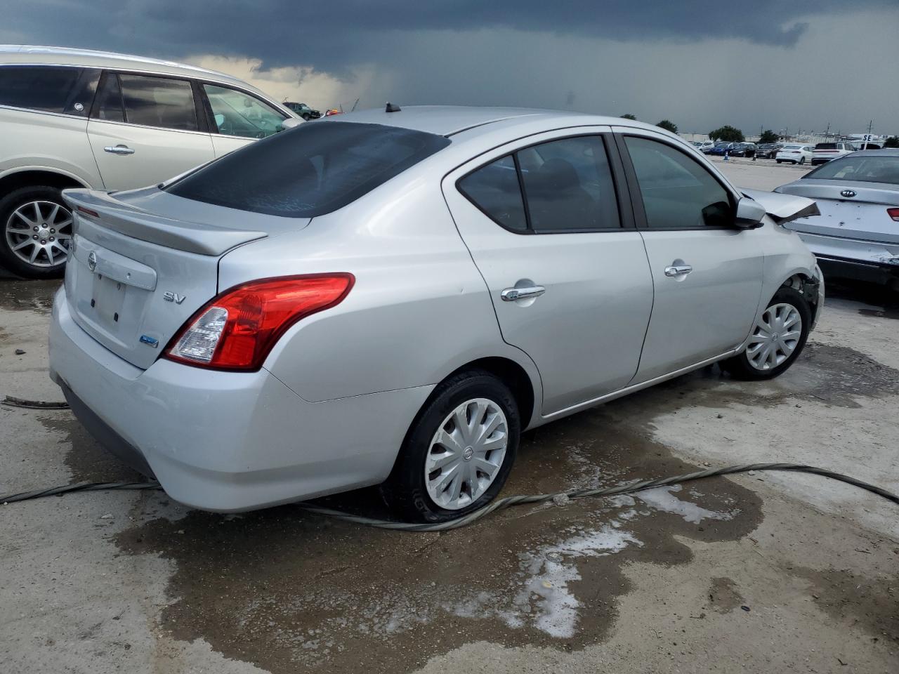 2015 Nissan Versa S VIN: 3N1CN7APXFL824198 Lot: 64974414