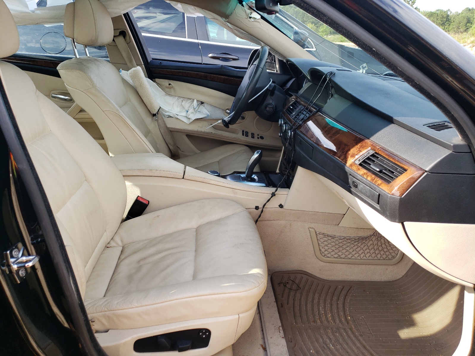 WBANU535X8CT19508 2008 BMW 528 I