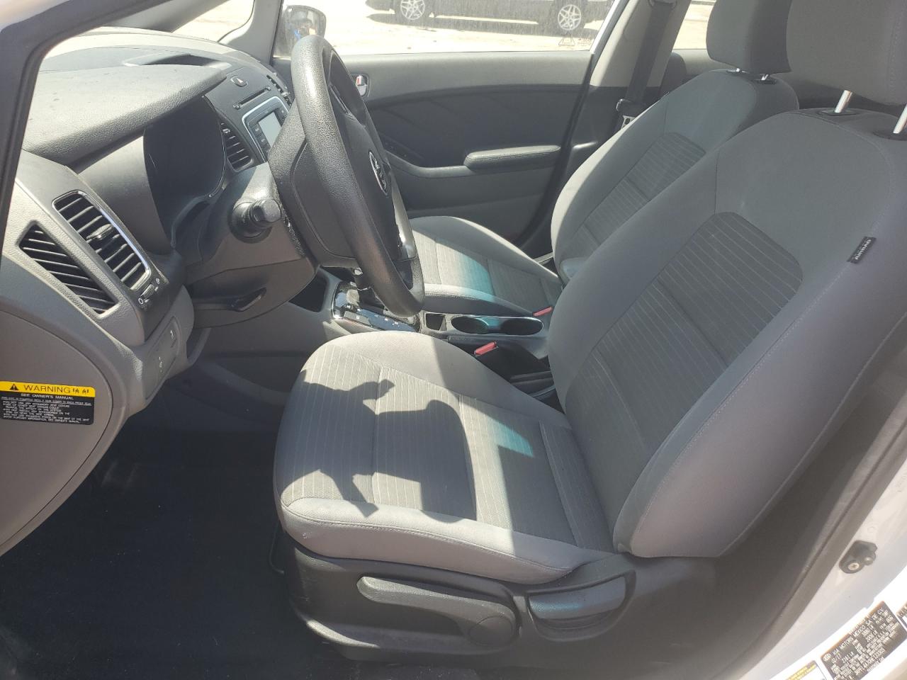 2017 Kia Forte Lx VIN: 3KPFL4A70HE123305 Lot: 65192404