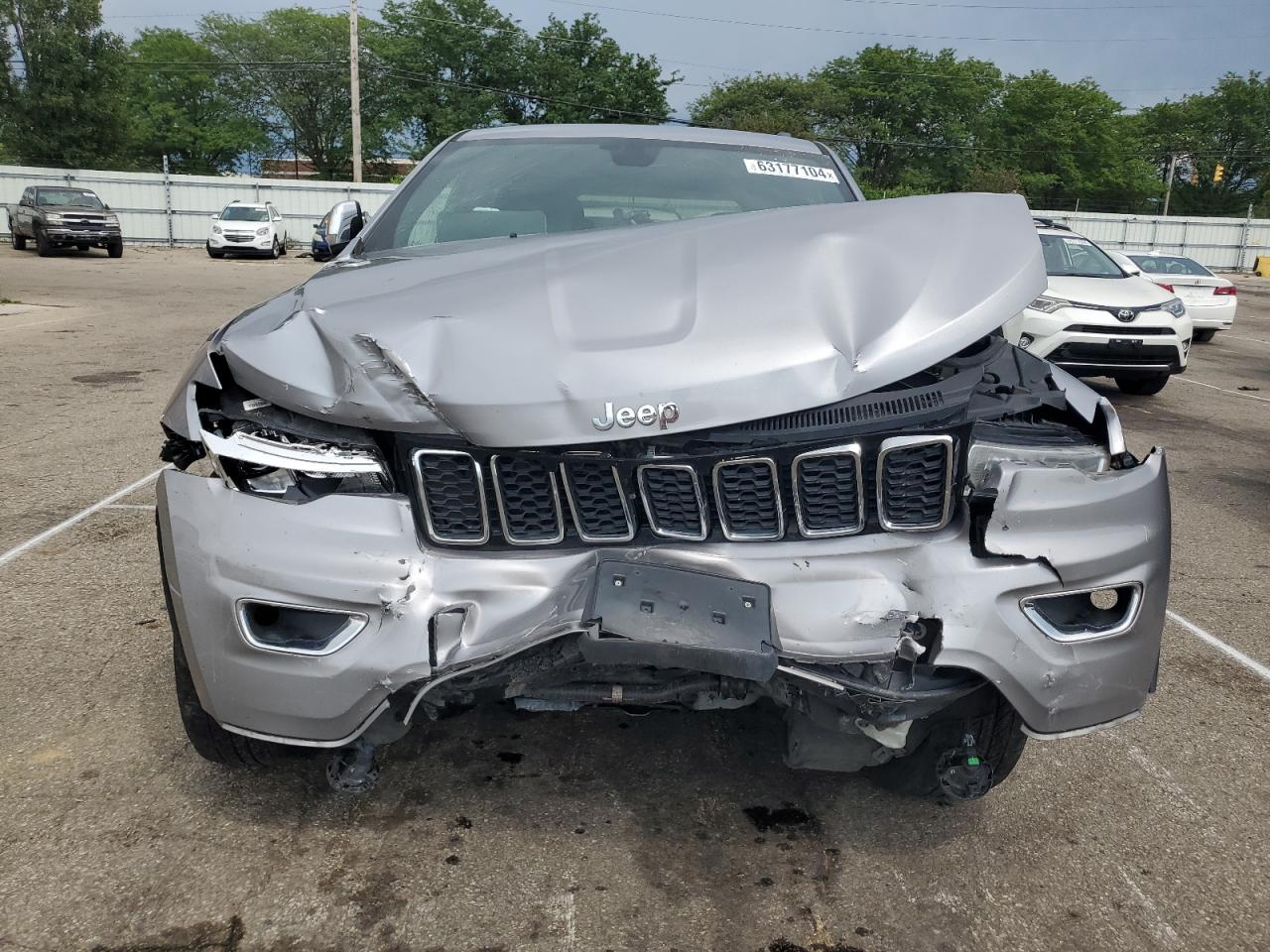 2019 Jeep Grand Cherokee - Image 5