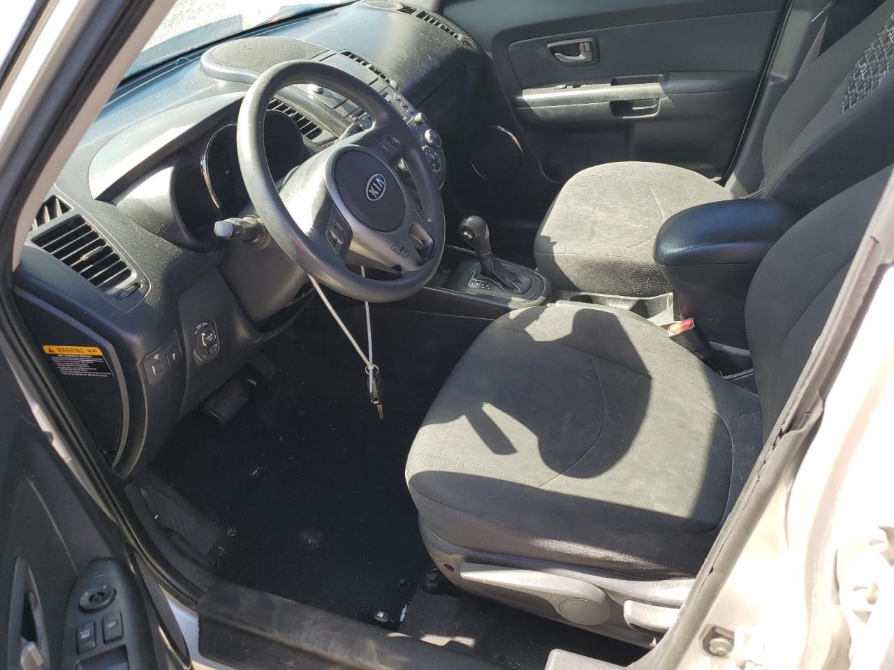 2011 Kia Soul + VIN: KNDJT2A21B7324513 Lot: 67615684