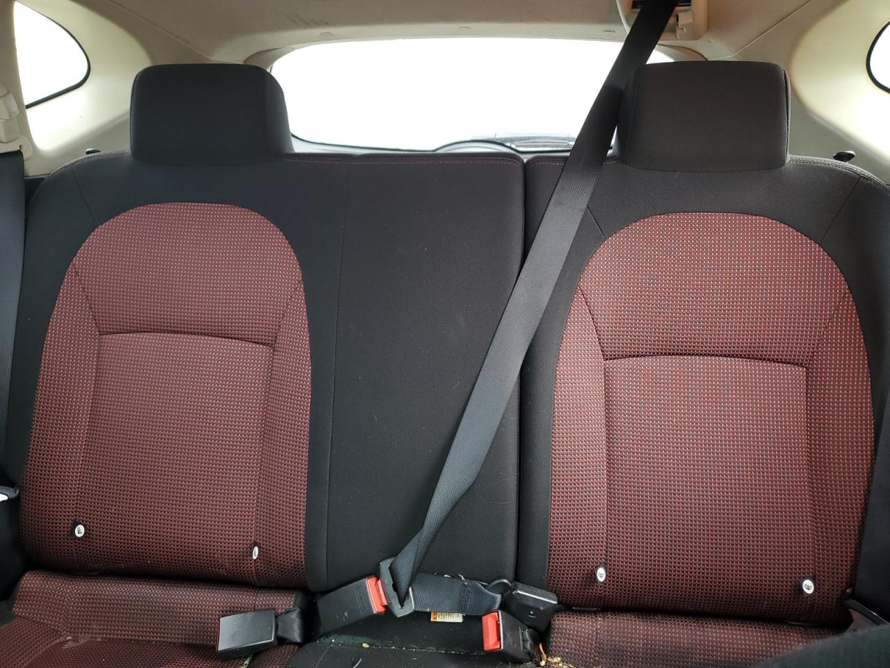 2010 Nissan Rogue S VIN: JN8AS5MV1AW134231 Lot: 63042684