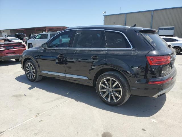 Паркетники AUDI Q7 2017 Чорний