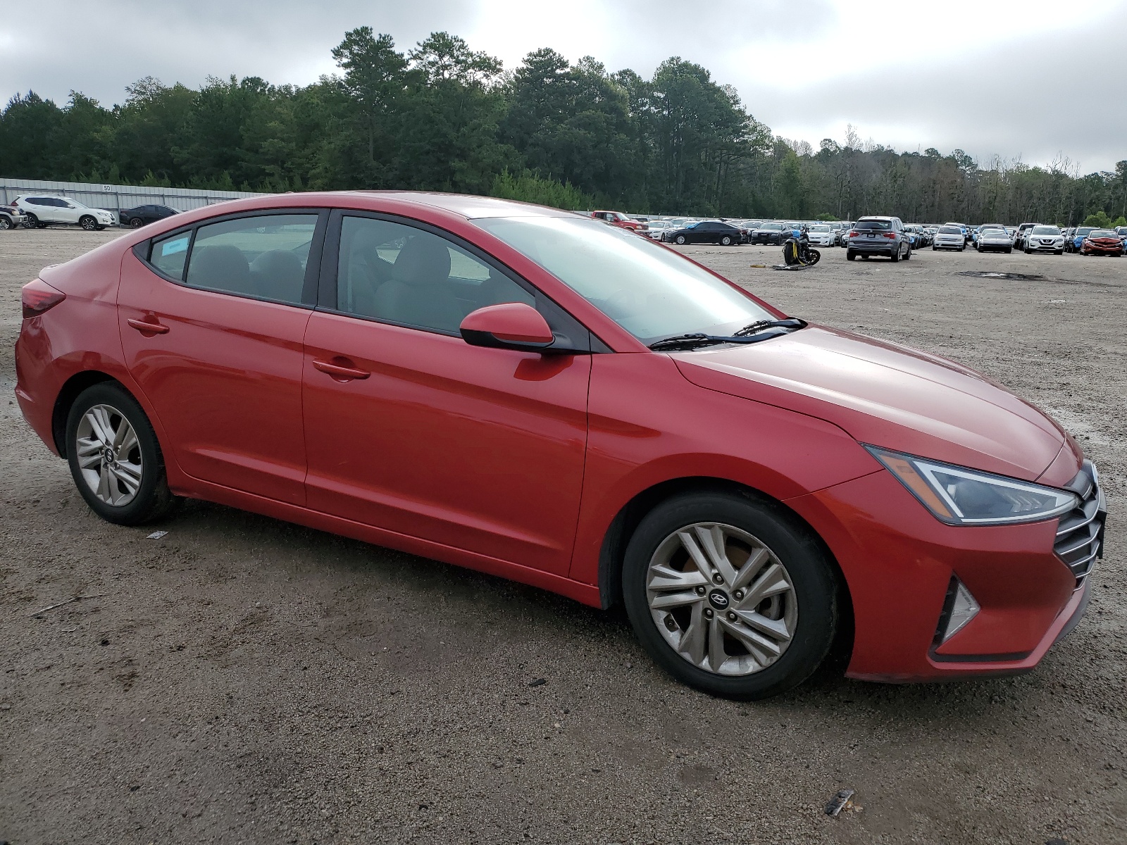 2020 Hyundai Elantra Sel vin: 5NPD84LF4LH512420