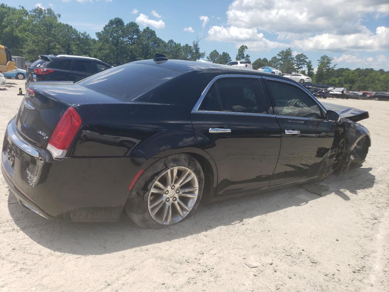 2017 Chrysler 300 - Image 3