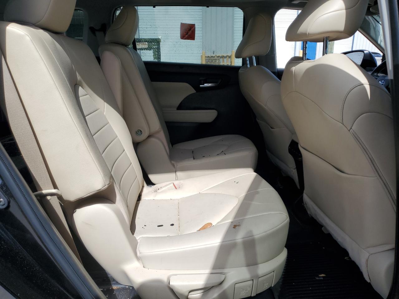 2022 Toyota Highlander Xle VIN: 5TDGZRBH2NS587074 Lot: 64179714