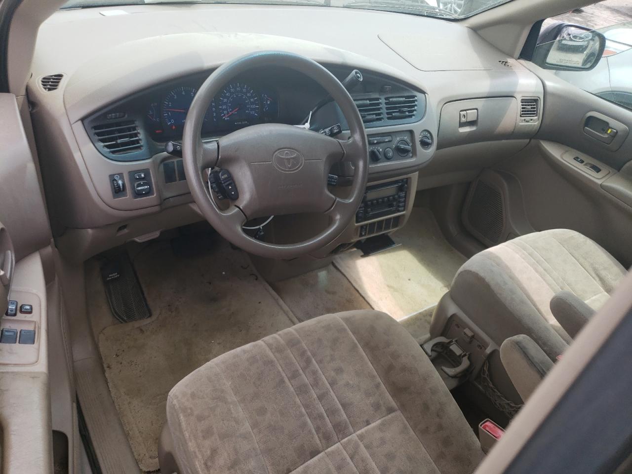 2001 Toyota Sienna Le VIN: 4T3ZF13C91U385430 Lot: 64051904