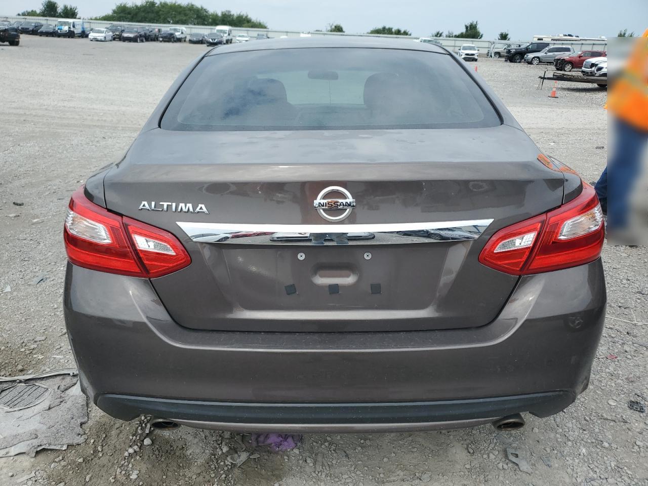 1N4AL3AP6GN388542 2016 Nissan Altima 2.5