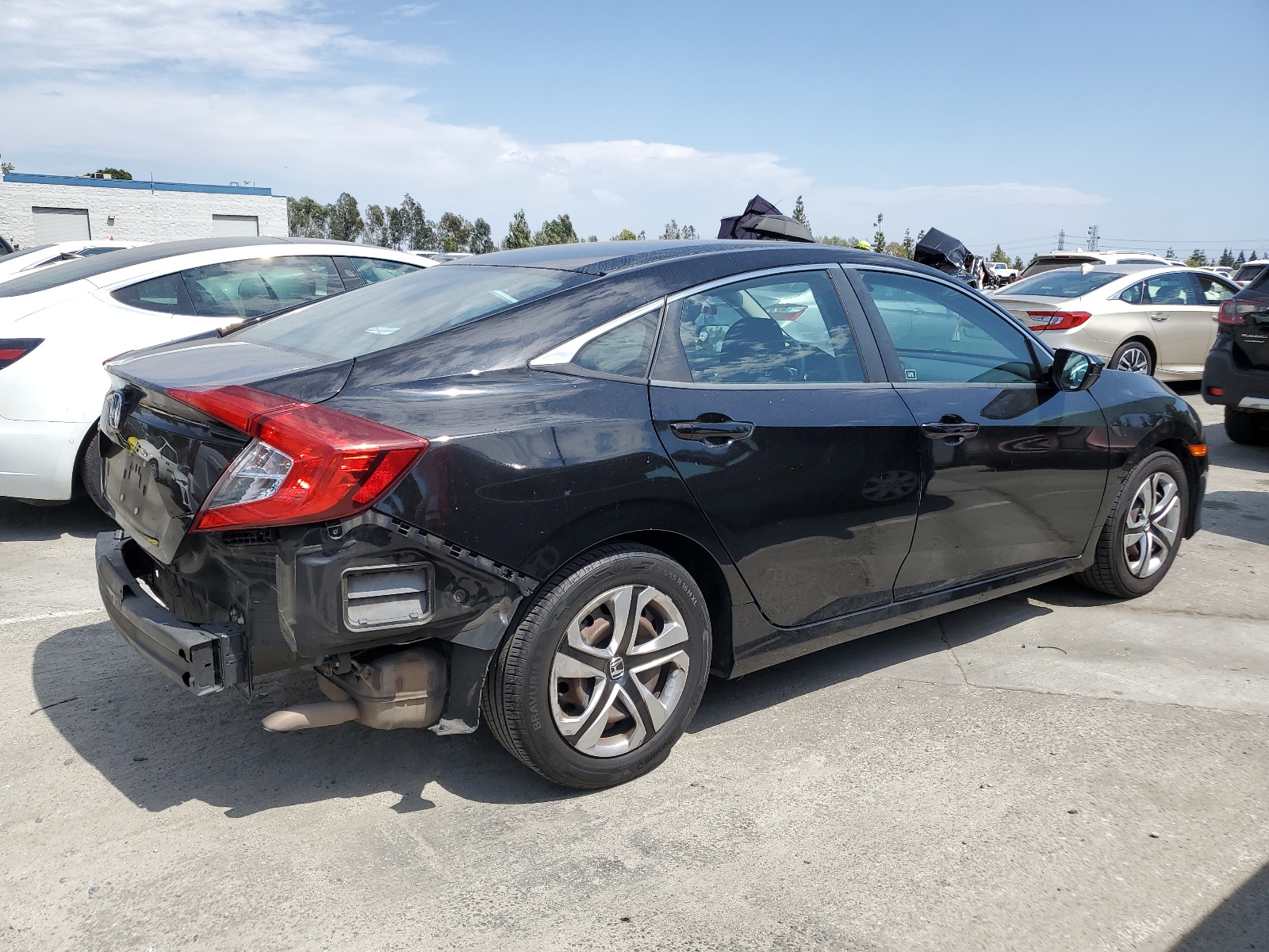 2018 Honda Civic Lx vin: 2HGFC2F5XJH508751