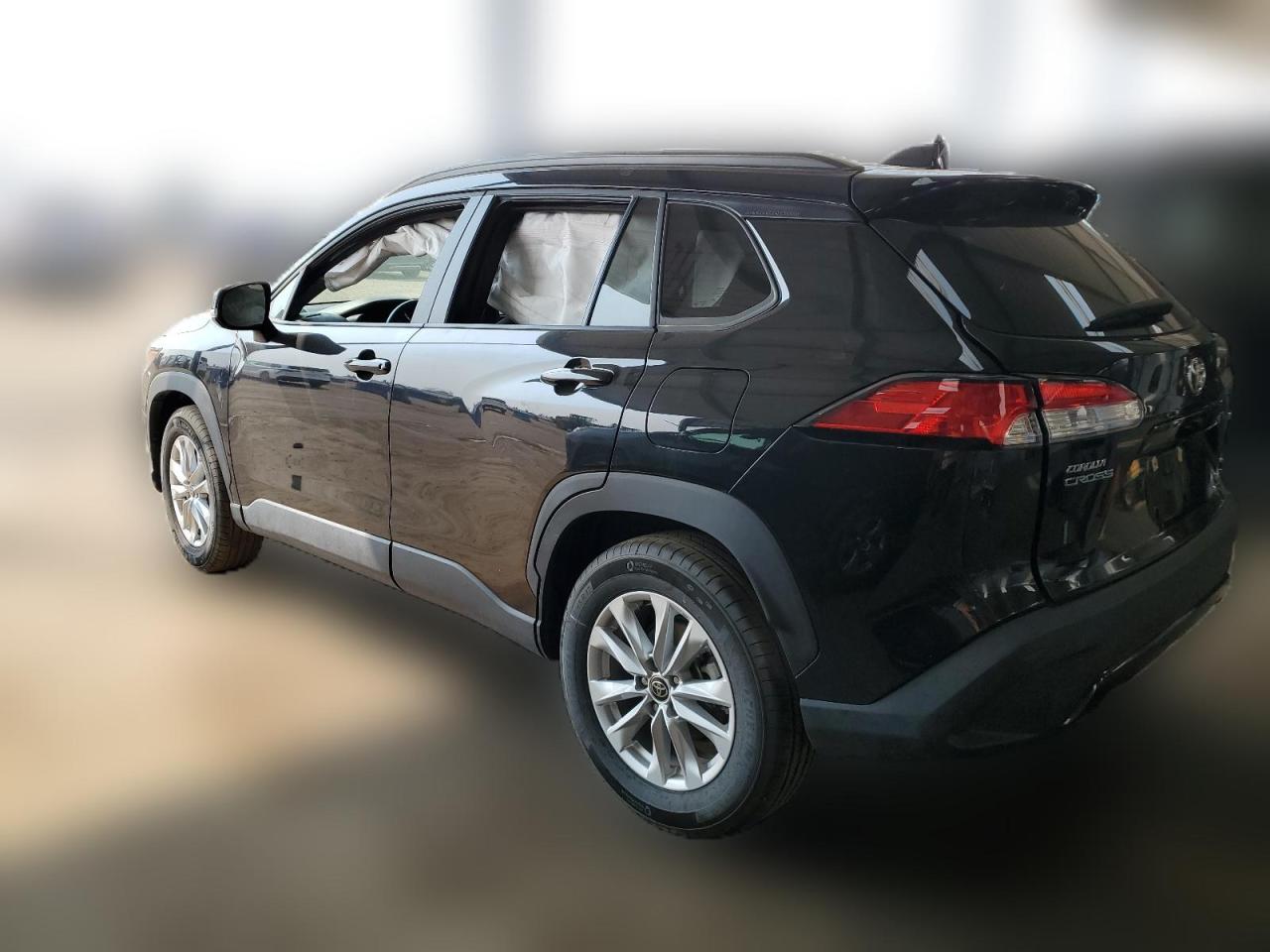 2023 Toyota Corolla Cross Le VIN: 7MUCAAAGXPV053877 Lot: 64173584