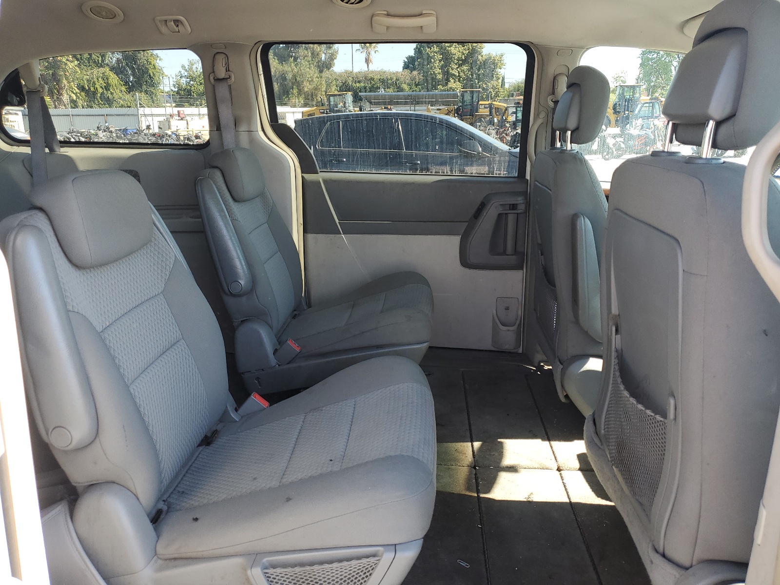 2A4RR5D16AR270493 2010 Chrysler Town & Country Touring