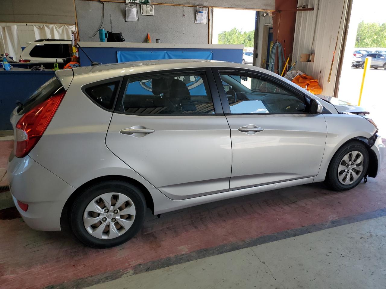 KMHCT5AE8GU263122 2016 Hyundai Accent Se