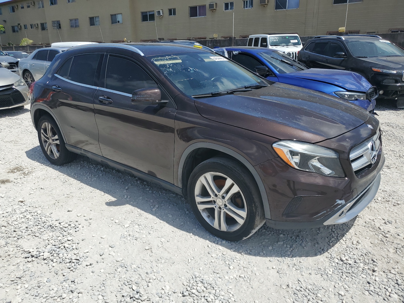 2016 Mercedes-Benz Gla 250 vin: WDCTG4EB8GJ198349