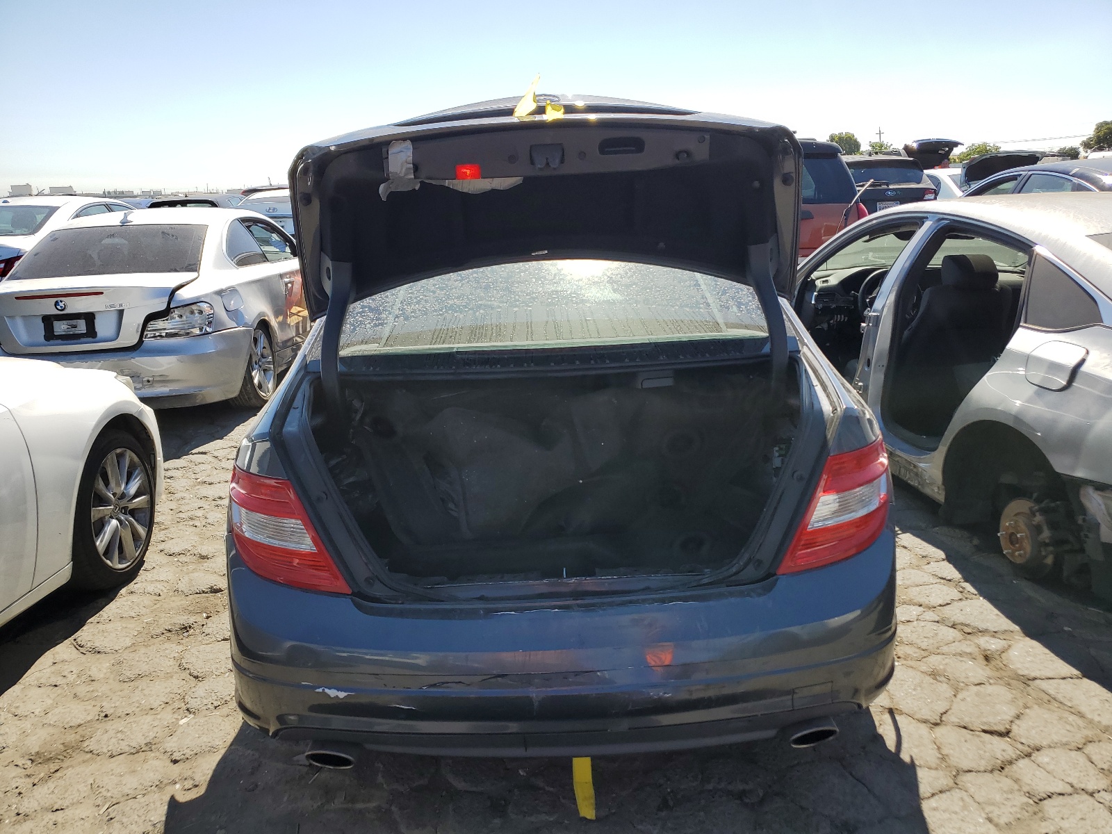 WDDGF5EB9BR162427 2011 Mercedes-Benz C 300