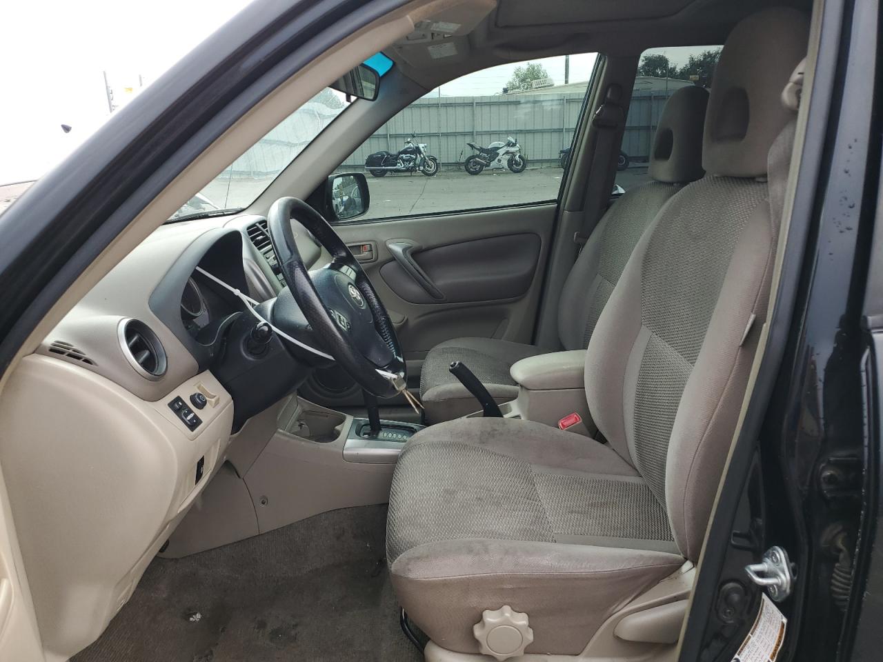 2005 Toyota Rav4 VIN: JTEHD20V156043082 Lot: 63232394