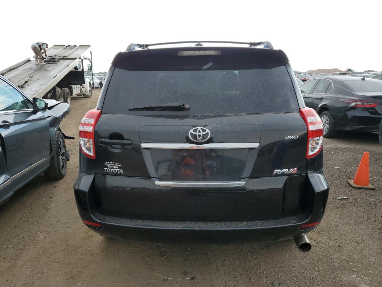 JTMRK4DVXA5085657 2010 Toyota Rav4 Sport