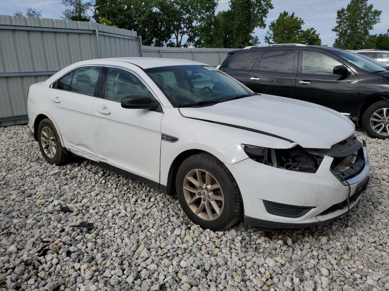 2014 Ford Taurus Se VIN: 1FAHP2D85EG135084 Lot: 60813494