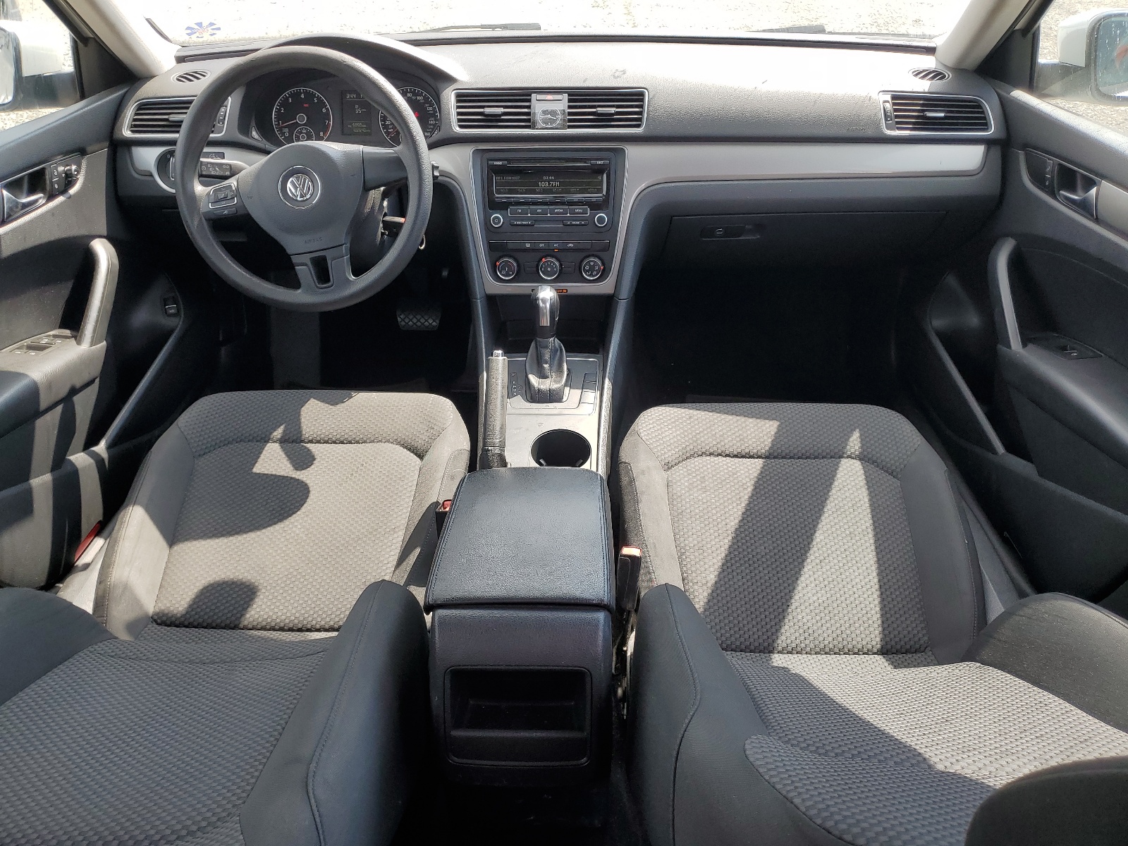 1VWAP7A39DC086556 2013 Volkswagen Passat S