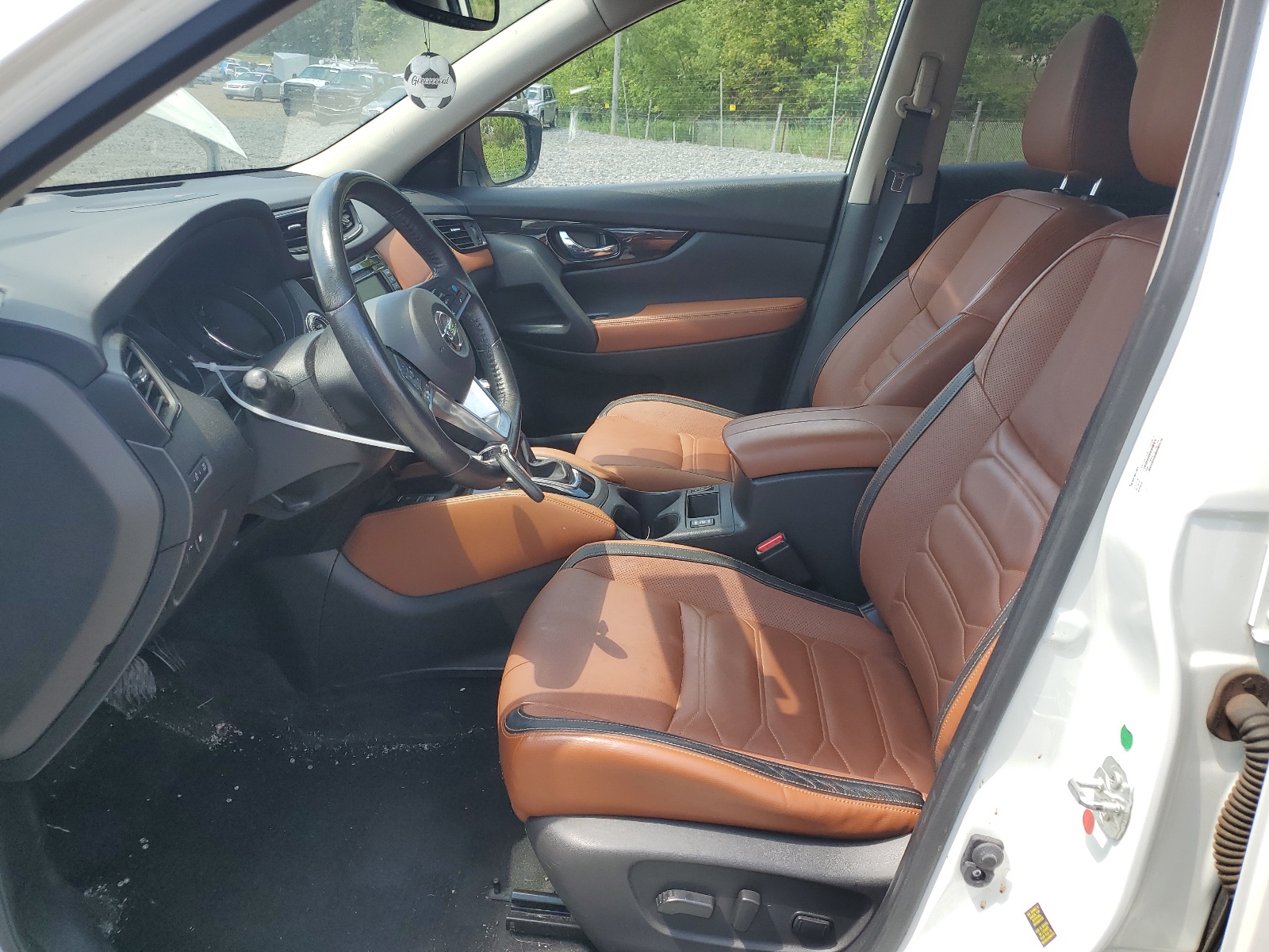 JN8AT2MVXJW318904 2018 Nissan Rogue S