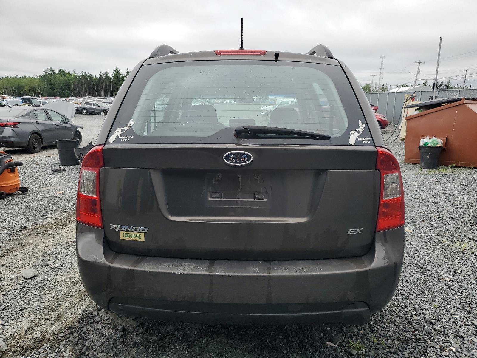 KNAFG528897256541 2009 Kia Rondo Base