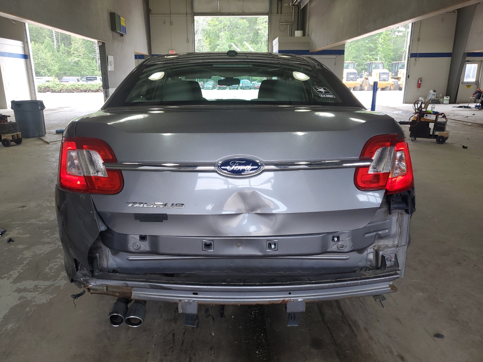 1FAHP2DW1CG125616 2012 Ford Taurus Se