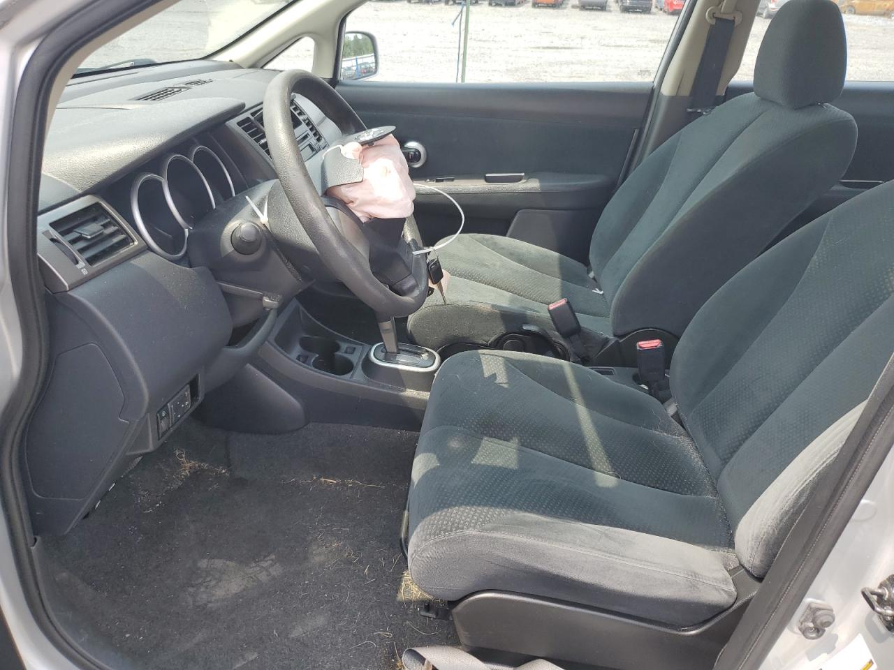 2010 Nissan Versa S VIN: 3N1BC1CP3AL452398 Lot: 65024404