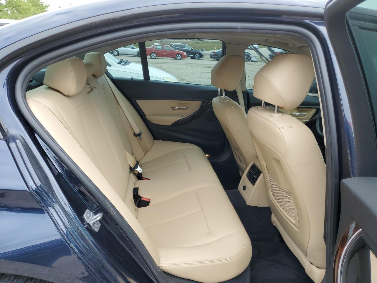 2017 BMW 320 Xi VIN: WBA8E5G36HNU44139 Lot: 61553544