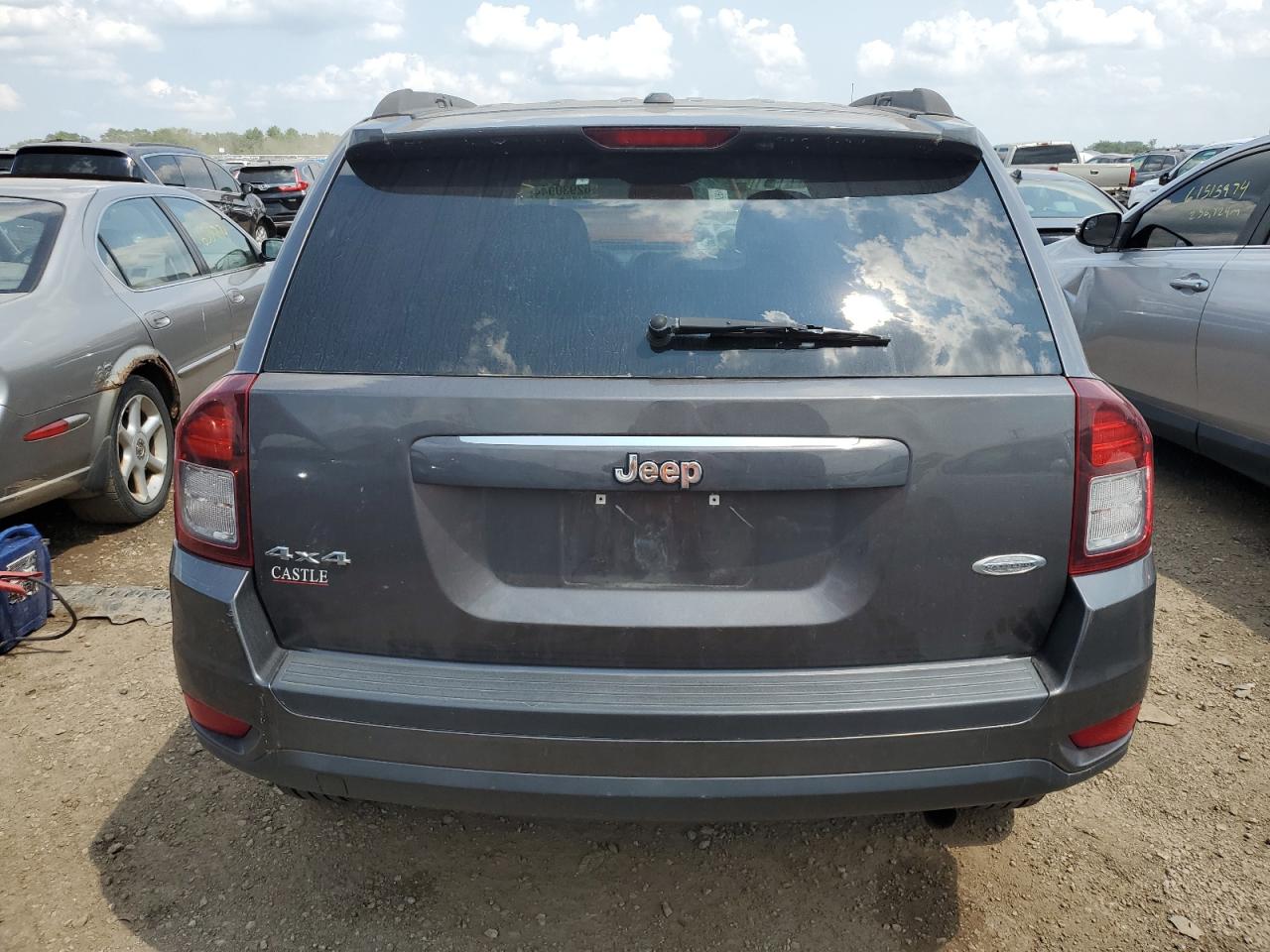 2015 Jeep Compass Latitude VIN: 1C4NJDEB0FD162880 Lot: 62930944