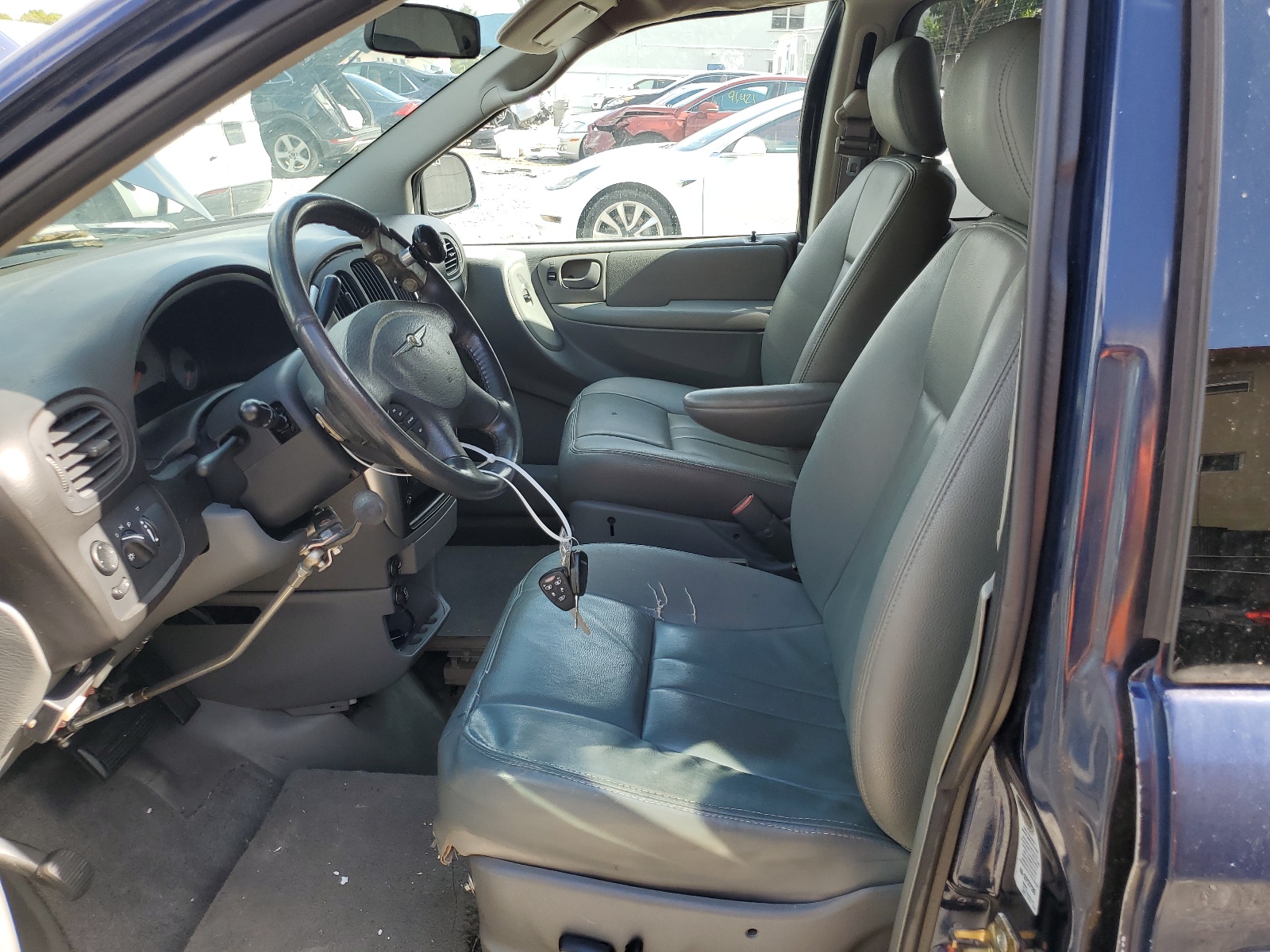 2A4GP54L56R808011 2006 Chrysler Town & Country Touring