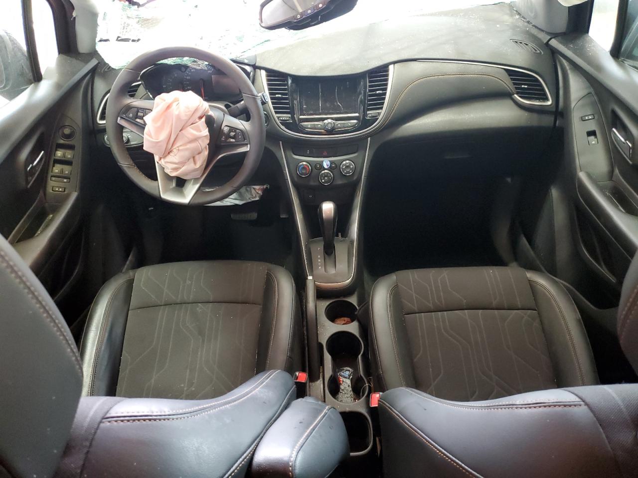 2022 Chevrolet Trax 1Lt VIN: KL7CJPSM3NB518177 Lot: 62710644