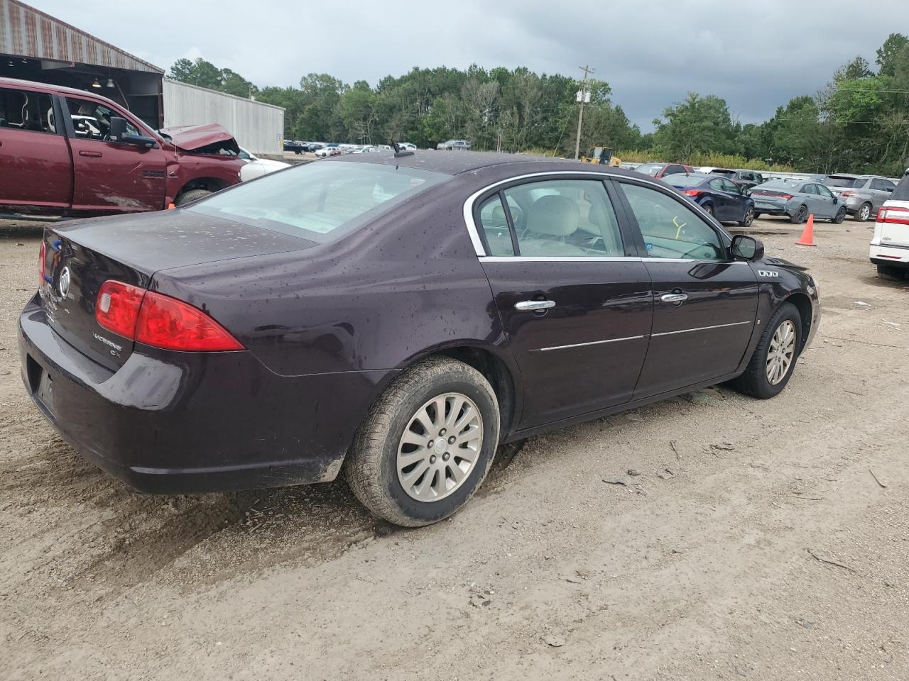 2008 Buick Lucerne - Image 3