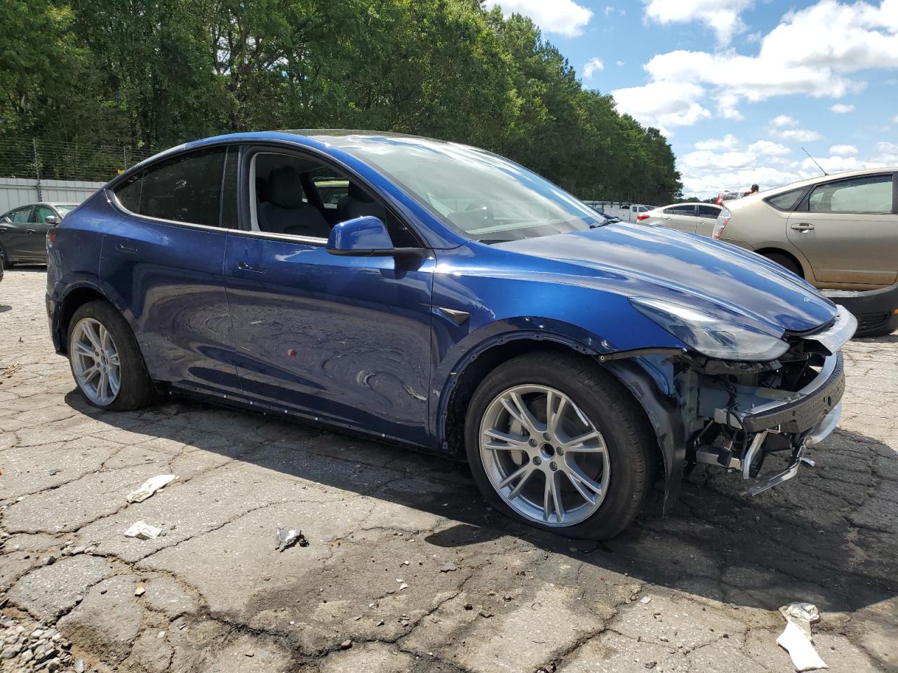 7SAYGDED5RF077269 Tesla Model Y  4