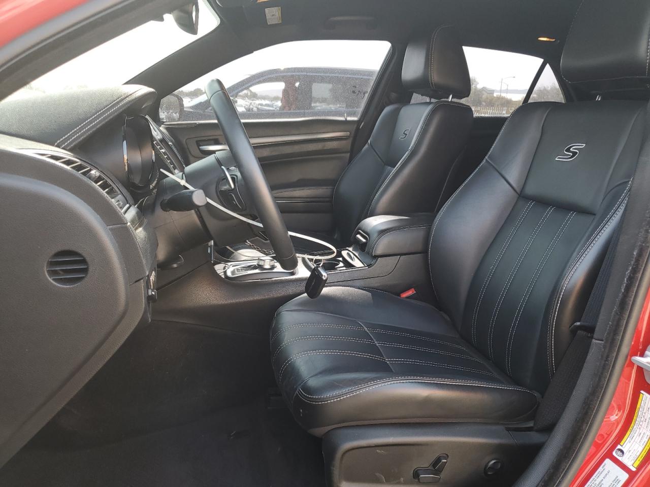 2016 Chrysler 300 S VIN: 2C3CCABT7GH194618 Lot: 65079294