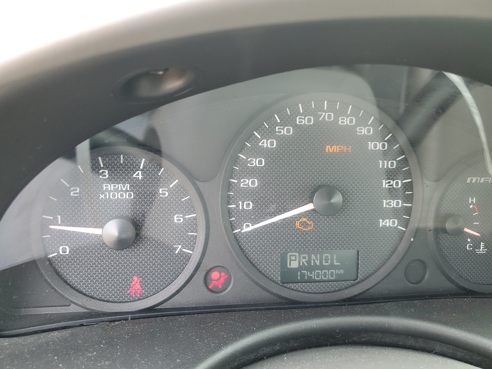 1G1ZS52F35F318868 2005 Chevrolet Malibu