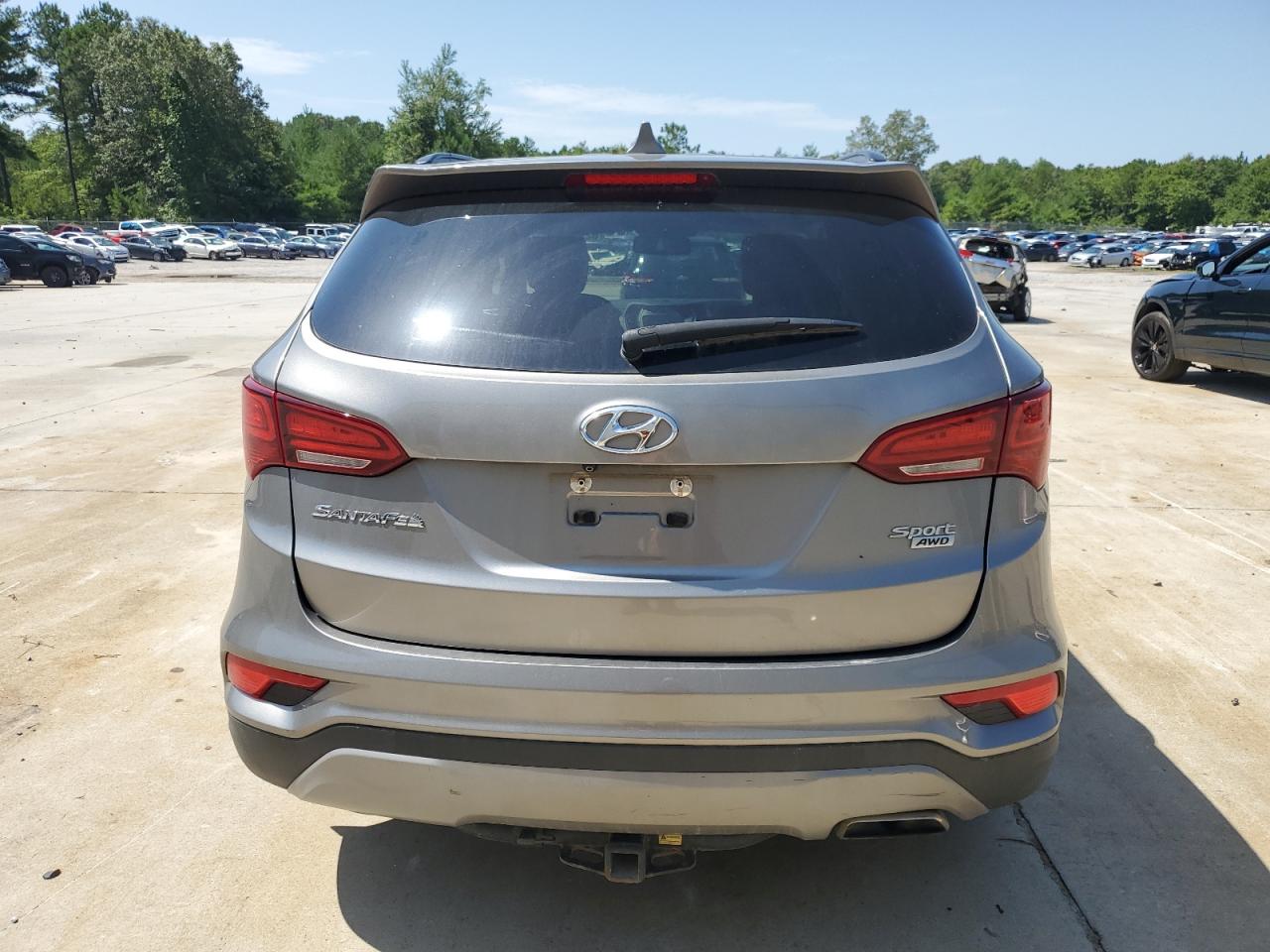 5NMZUDLB8HH008715 2017 Hyundai Santa Fe Sport