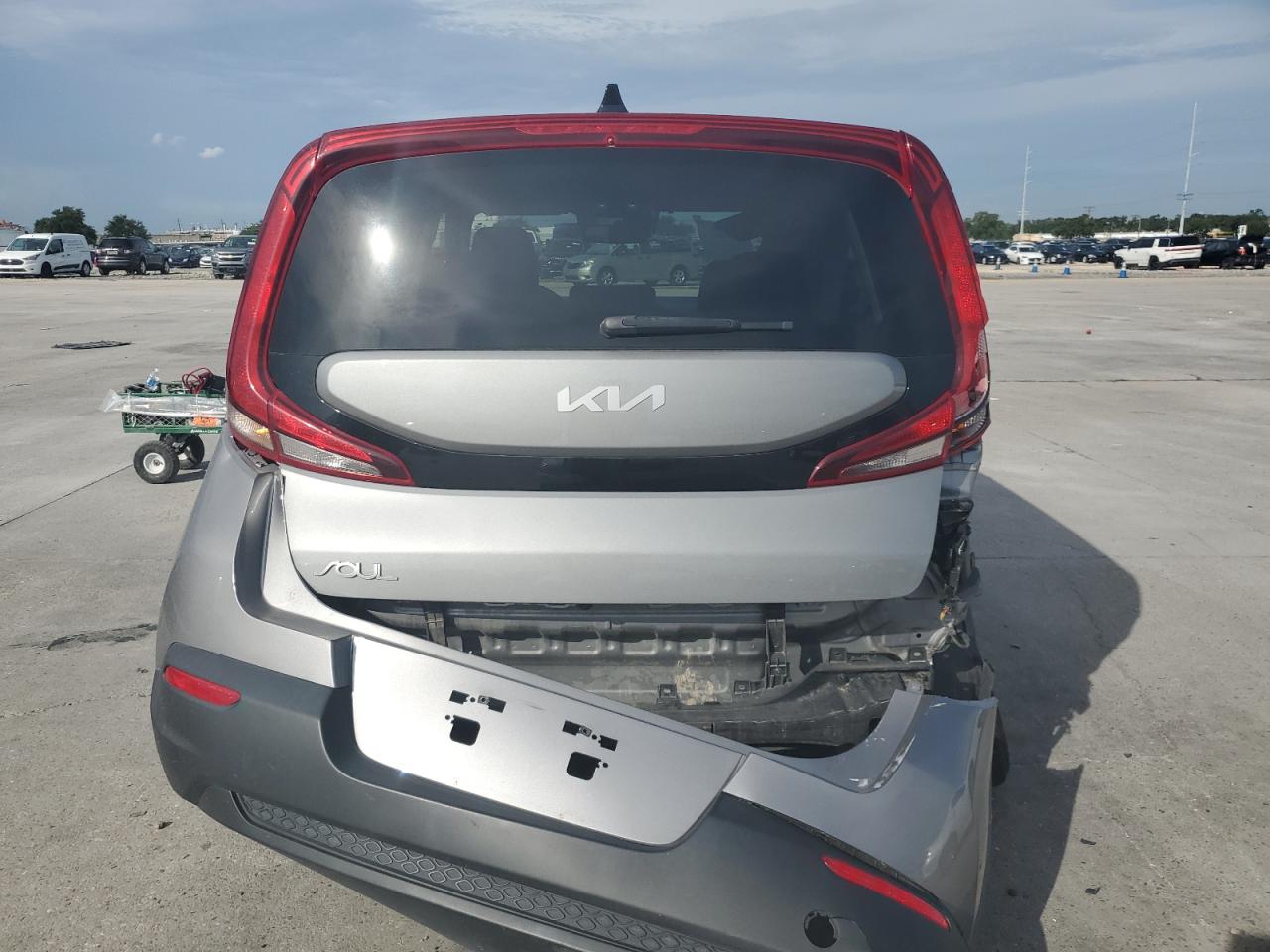 2022 Kia Soul Lx VIN: KNDJ23AU8N7825560 Lot: 63247554