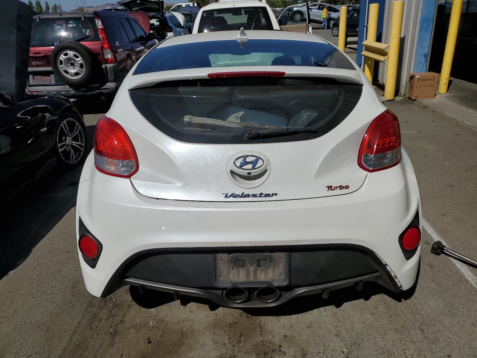 KMHTC6AE0FU242088 2015 Hyundai Veloster Turbo
