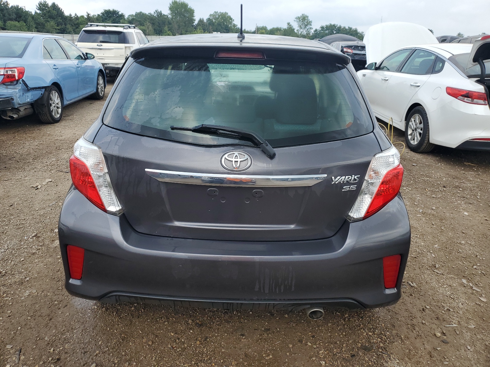 JTDKTUD31DD547109 2013 Toyota Yaris