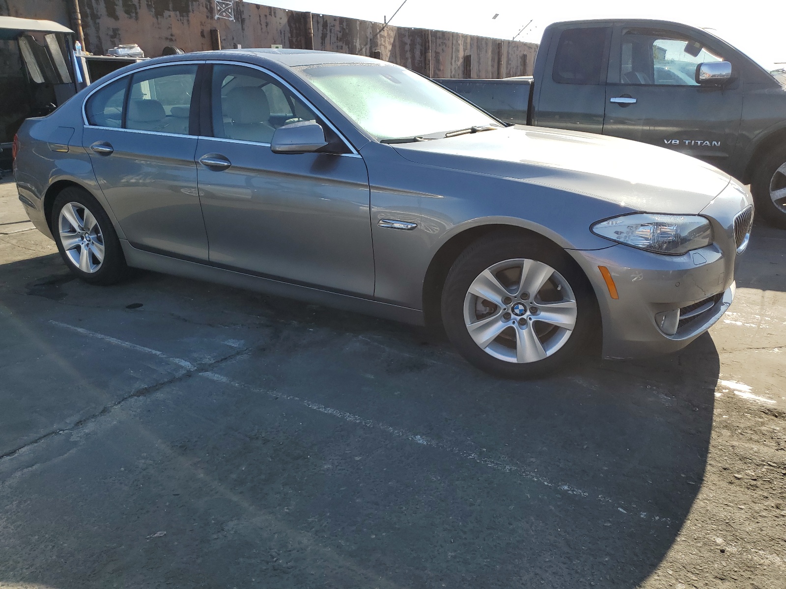 2012 BMW 528 I vin: WBAXG5C57CDX03507