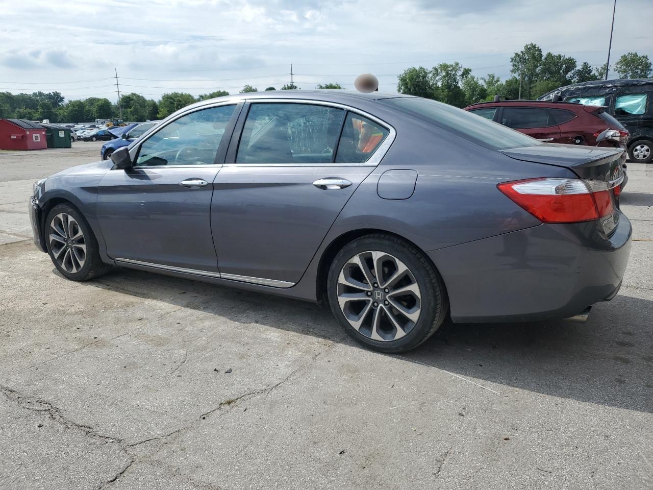 1HGCR2F53FA142168 2015 HONDA ACCORD - Image 2