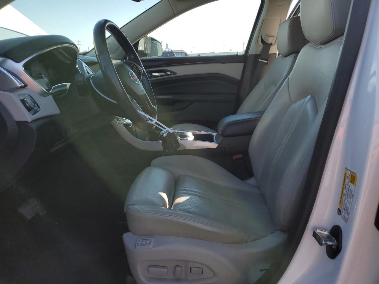 2014 Cadillac Srx Performance Collection VIN: 3GYFNCE33ES681264 Lot: 61874604