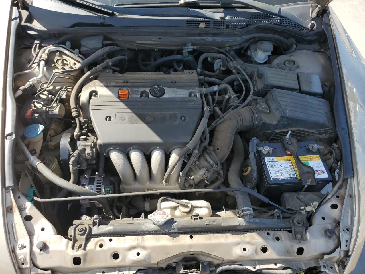 2005 Honda Accord Ex VIN: 1HGCM56755A010674 Lot: 61547504