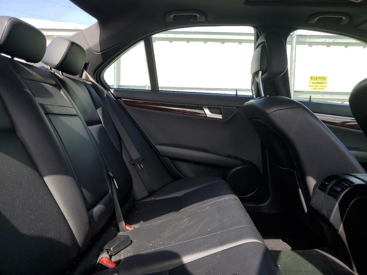 2012 Mercedes-Benz C 300 4Matic VIN: WDDGF8BB4CF901986 Lot: 63387474