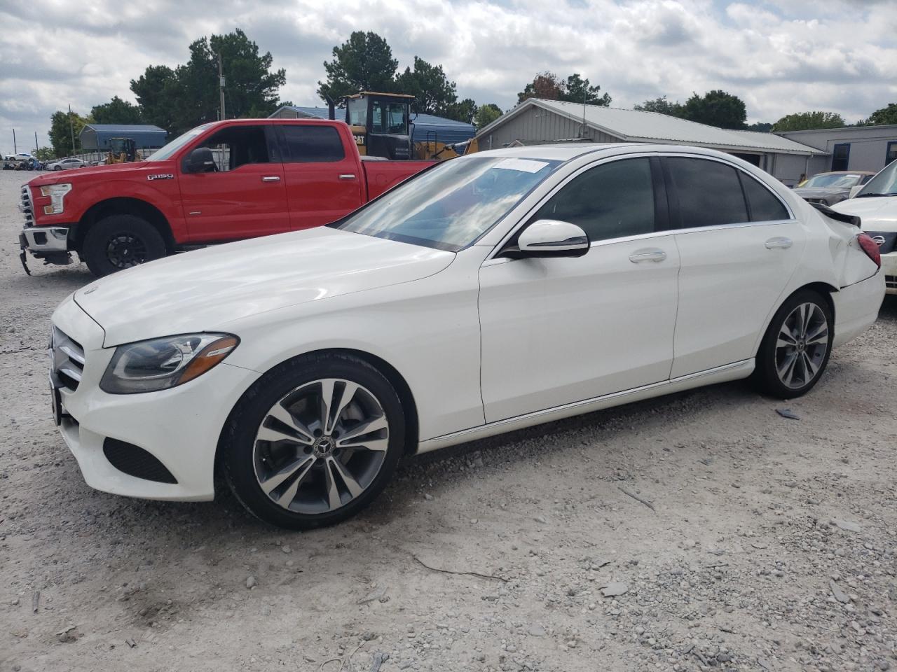 55SWF4JB2JU281879 2018 MERCEDES-BENZ C CLASS - Image 1