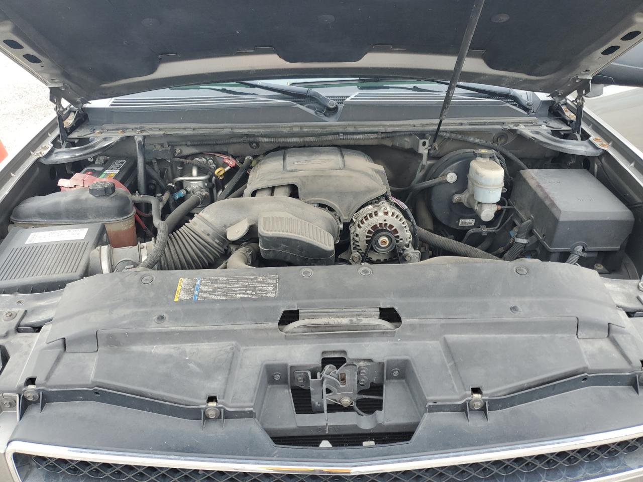 2008 Chevrolet Tahoe C1500 VIN: 1GNFC13C58R101806 Lot: 64888104