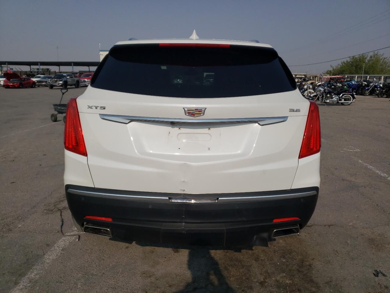 2018 Cadillac Xt5 Premium Luxury VIN: 1GYKNFRS9JZ144977 Lot: 64529874