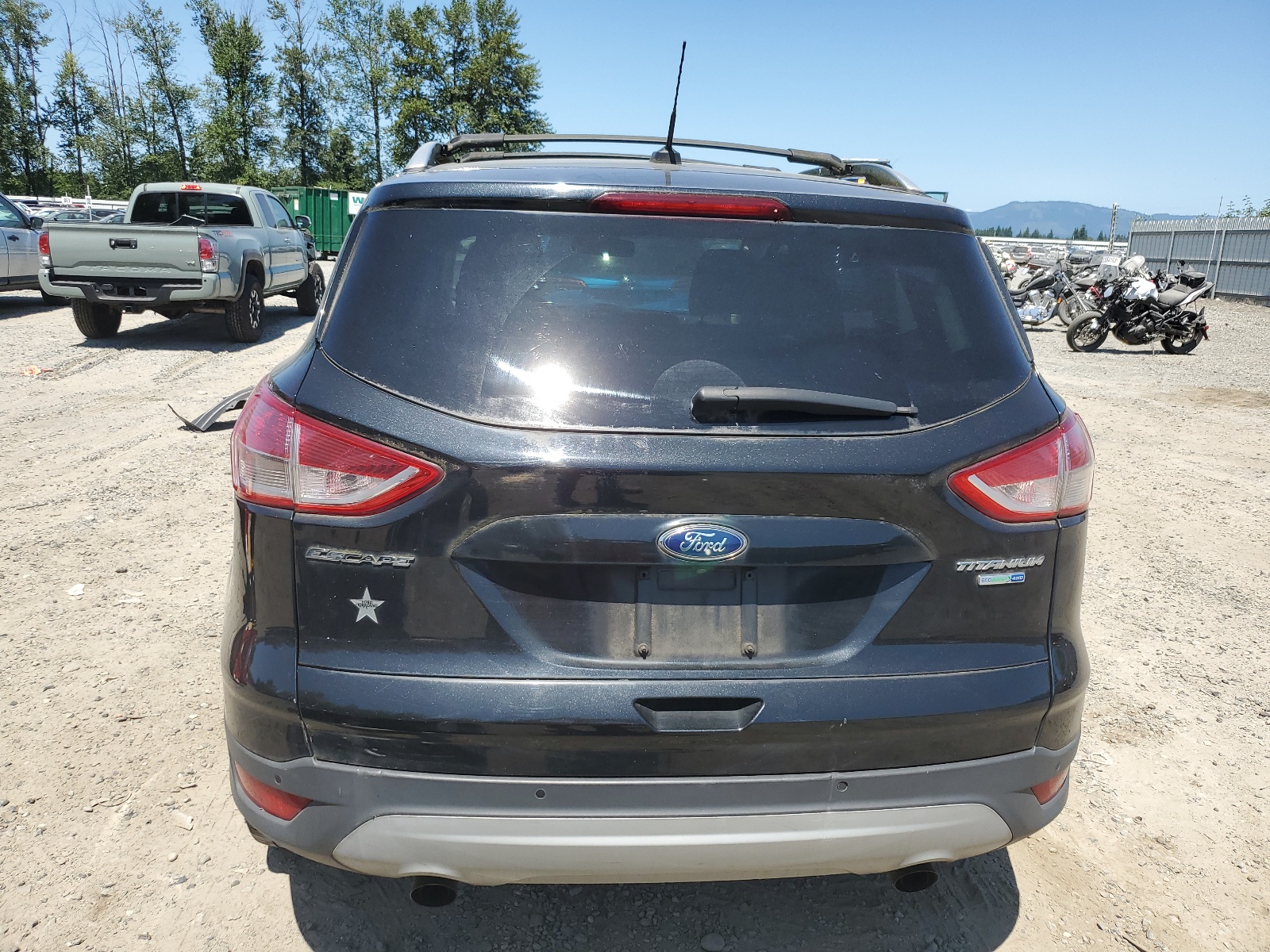 1FMCU9J9XDUD55318 2013 Ford Escape Titanium