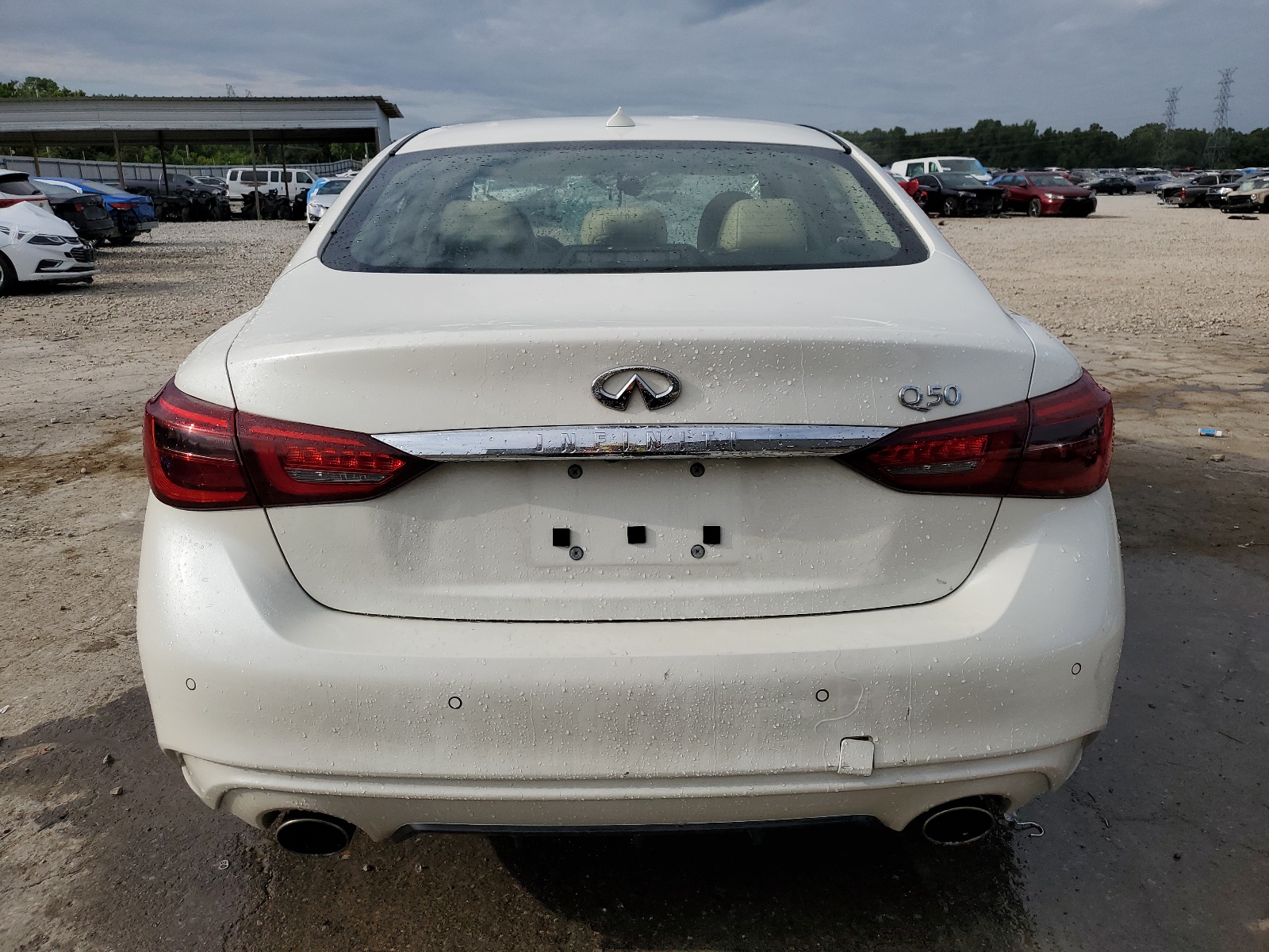 JN1EV7AP3JM355611 2018 Infiniti Q50 Luxe