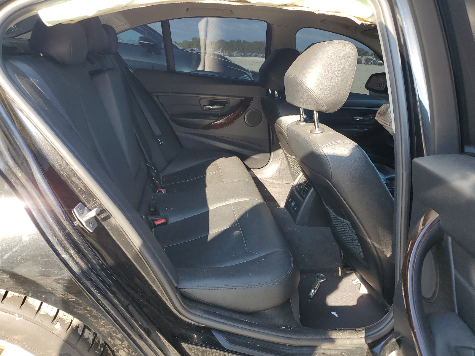 WBA3B5G54FNS13824 2015 BMW 328 Xi Sulev